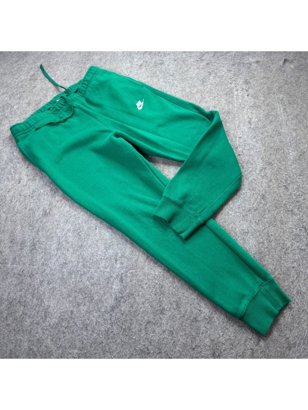 Nike Sportswear Club Fleece Joggers Men L Green Tapered 28" Sweatpants BV2671 55